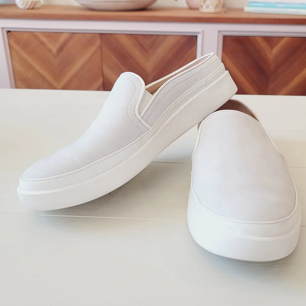 Vionic Effortless Casual Supportive Slip-on Shoes in White Nubuck - Picture 7 of 16